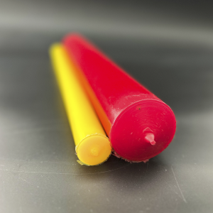 plasticos redondo rojo o amarillo